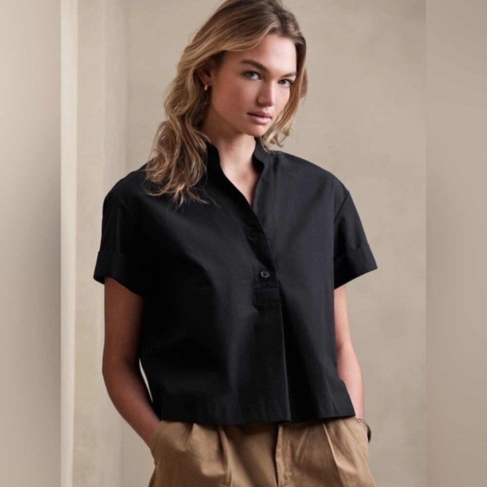 Banana Republic NWT Pleated Back Top Short Sleeve Back Sz M